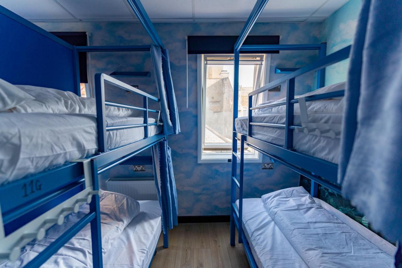Hostelle - Women Only Hostel *